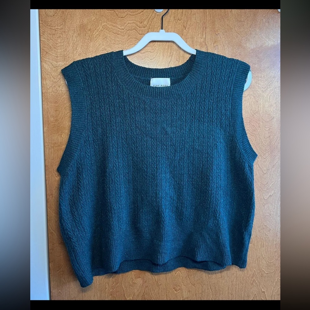 Dry goods green sweater vest